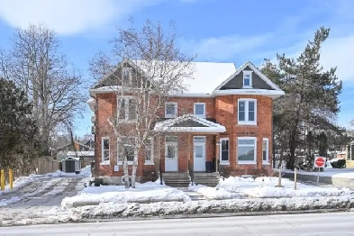 Modern 1-bedroom, Apartment in Barrie for Rent Image# 9