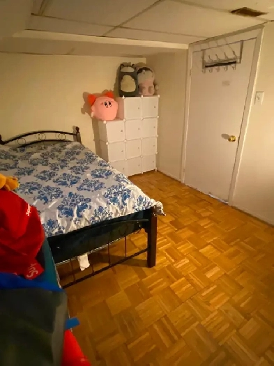 Cozy room in eastyork Available from May 24th,,$850/month Image# 1