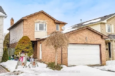 ➡MOVE IN READY 3 2 BEDROOM HOME WITH IN-LAW SUITE POTENTIAL! Image# 1