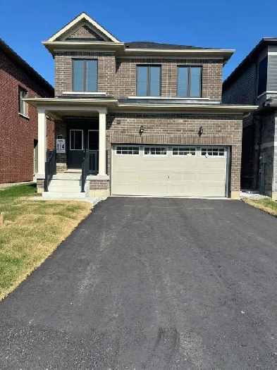 3 Bed/2.5 Bath House - Updated - No Carpet - New Build - Barrie Image# 3