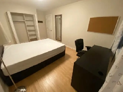 2 rooms available June 1st or sooner Image# 6