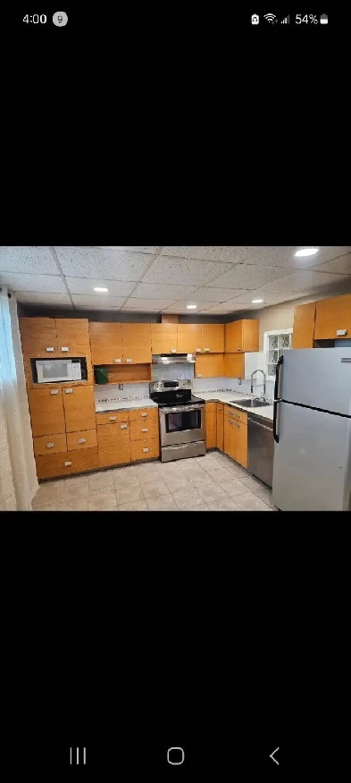Available immediately 2 bedroom west end basement suite Image# 8