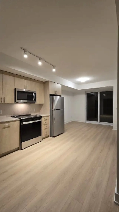 2 Bed  Bath Condo – UC Tower 2 Oshawa | Parking, Locker Image# 1