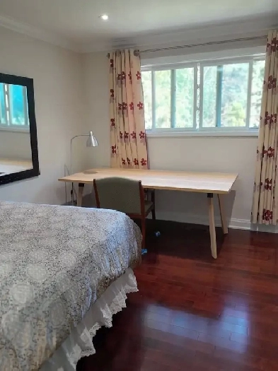 The private day suite with a private bathroom inside Image# 3