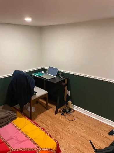 (May 1st) Scarborough Basement Room with Sep Entrance for rent Image# 5