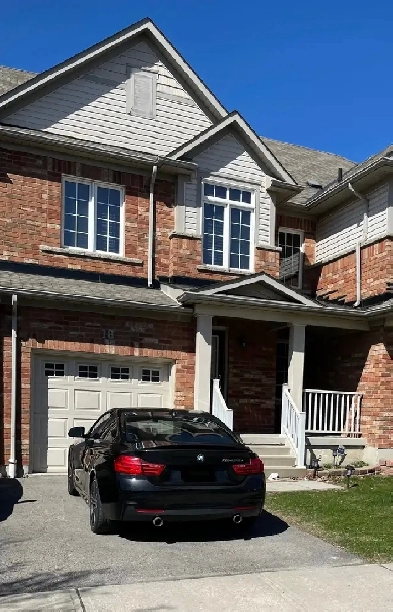 AJAX TOWN FOR RENT - Taunton & Salem Image# 1