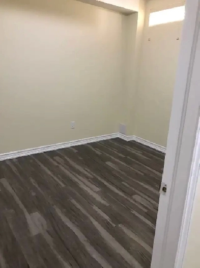 2BR basement at Brampton Image# 1