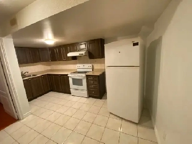 2 Bedroom Basement for sale Image# 1
