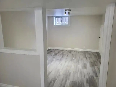 2-Bed, 2-Bath   Parking/AC/Laundry/Utilities Incl (McKay St) Image# 5