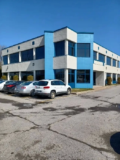 Repentigny, bureaux individuels ou plus de 1700 pi.car Image# 7