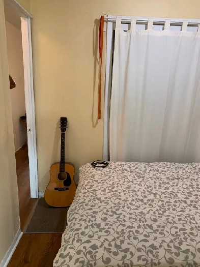 Cozy Bedroom for Rent in 4½ | $685 All-Inclusive | Image# 17