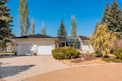 1172 200 Newcastle Place, Drumheller AB T0J 0Y2 Image# 2