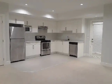 1 Bedroom Basement Suite in South Surrey Image# 9