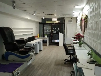 Nail Salon for Sale in Prime Downtown Montreal Location Image# 1