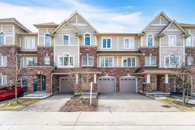 MOTIVATED SELLER! 3 Bed 4 Bath Townhome In Stoney Creek! Image# 3