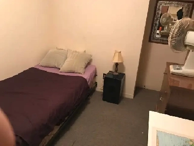 Private Room (Western Rd) Image# 1