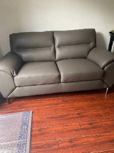 fully furnished one bedroom basement suit Image# 1