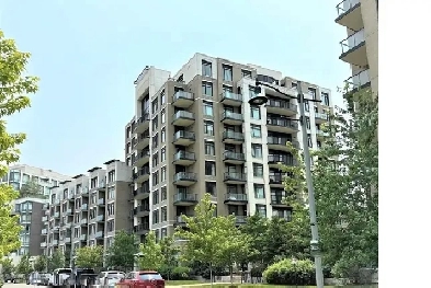 1 Bedroom   Den Luxury Condo (Markham: Hwy7 & Warden) Image# 8