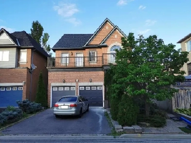 4-bed, 2.5-bath detached house in Maple / Vaughan (main only) Image# 8