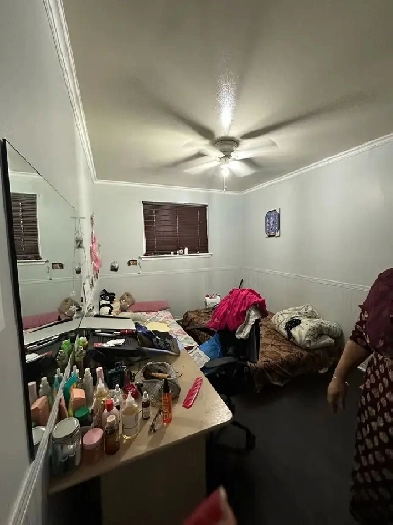 room for rent for two individuals in sharing Image# 3