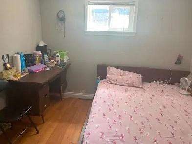 Private House Room Rental (dryer, parking, available June 1) Image# 3