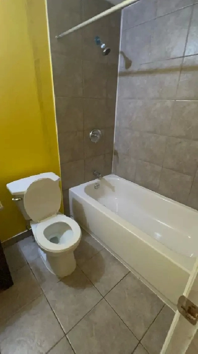 available June 1 private bathroom wet bar room  ranchland Image# 3