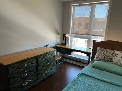 Chambre à louer 70$ sem près des ponts Image# 1