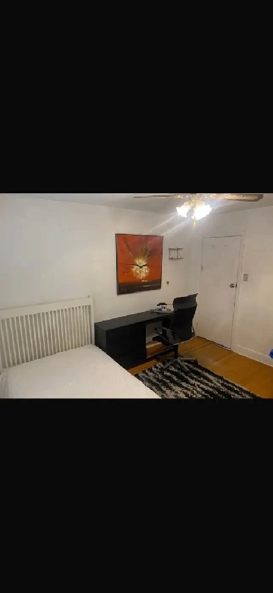 Scarborough warden and Lawrence for rent 3 bedrooms main floor Image# 3