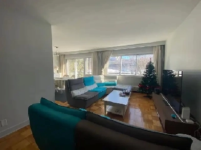 5 CHAMBRES DUPLEX près UdeM JEAN BRILLANT Image# 1