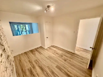 Rosemont rue de Lorimier et Dandurand 5 min plateau! Image# 1