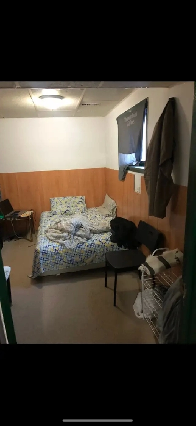 Room for Rent Near Whitehorn LRT Image# 1