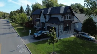 $1100 Private room in Basement Ap Separate entrance Scarborough Image# 1