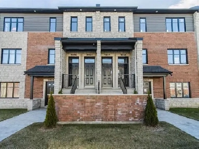 Condo 5 1 /2 deluxe a louer laval AC, parking privé,piscine. Image# 1