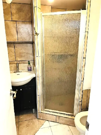 Basement for Rent Image# 3