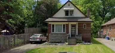 Mac Village Student Rooms for Lease Image# 1