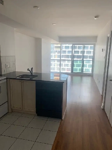 Exclusive 1 Bedroom, 1 Bathroom, Belcony 11th floor. Image# 4