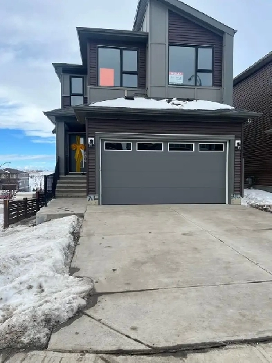 5 bed 3 full bath furnished house Image# 2
