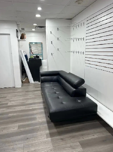 Commercial/Office Space for Sublease – Prime Location in NE Calg Image# 1