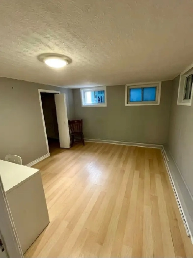 Basement For Rent 1 Bedroom, 1 Den, Call/Text 416-709-4524 Image# 6