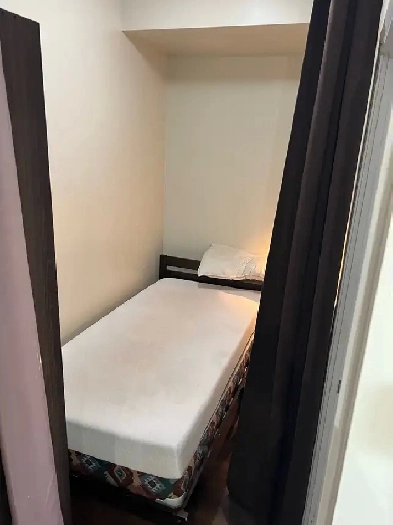 Roommate Den 2 BHK Condo Sq 1 $600 Image# 1