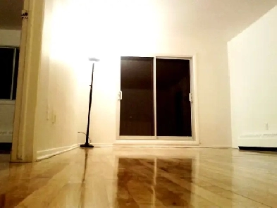 4-1/2 montreal-nord avec 2 chambres - chauffé eau chaude Image# 1