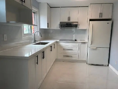 New Renovated two bedrooms -Move in Immediately Image# 2