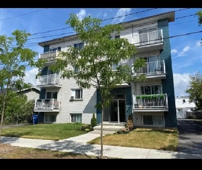 4-1/2 Vieux Longueuil Image# 8