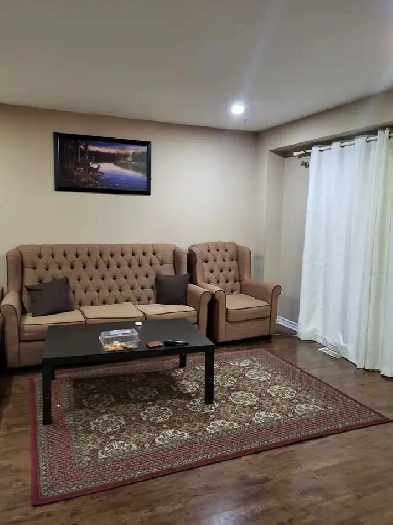 3 Bedroom detached house for rent in Brampton Image# 1