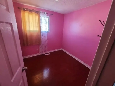 Rooms for $695 in Brampton Image# 3