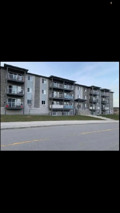 3 1/2 a louer a st Jérôme au 355 rue du Maçon 1295$ Image# 11
