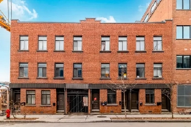 3 Bedrooms-Near University-Welcome Student Image# 1