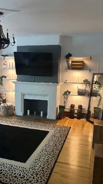 Spacious Upper Duplex 6 1/2 in CDN/Notre-Dame-De-Grâce Image# 1