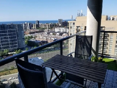 AVAILABLE NOW: 2bdr/2bth LPH 68 Abell Liberty Village Queen West Image# 2