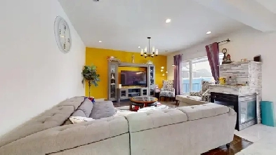 7 Bedrooms 6 washrooms Seprt Entry to Fnshd Basement triple grag Image# 1